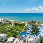 Ph Ocean Luxe Haven At Marila Condo